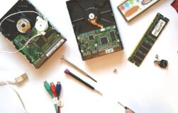 IoT Hardware PoC, Design & Development 1 IoT Hardware Develpment