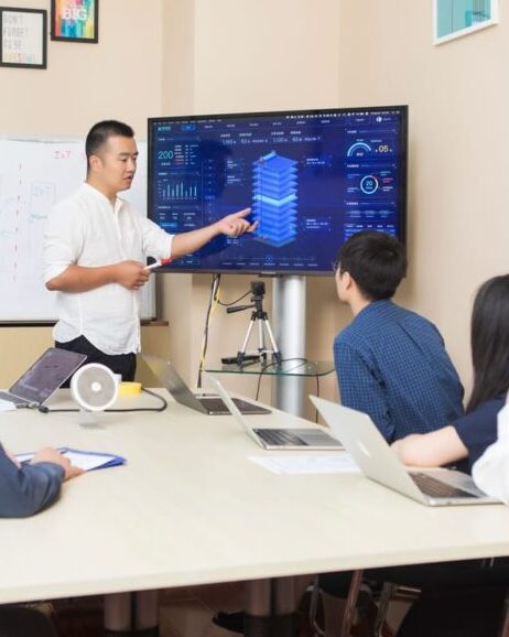 Dedicated AI and IoT Developers service scene